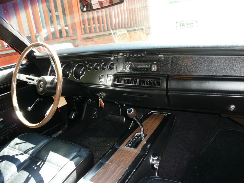 1968 dodge charger dash