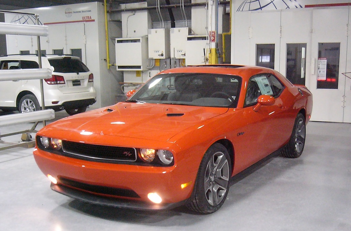 ChallengerDetroitAutoShow2 - Copy.JPG