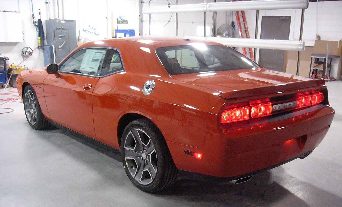 ChallengerDetroitAutoShow3.JPG